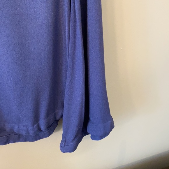 Cloth and Stone Small Bell Sleeve Blouse - Picture 7 of 13